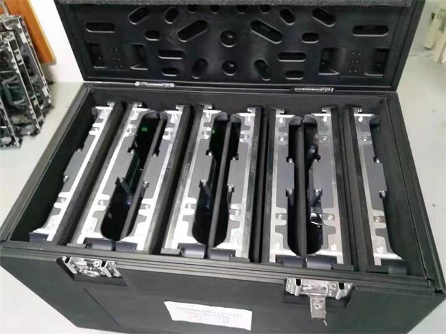 承德機柜背面 承德機柜背面